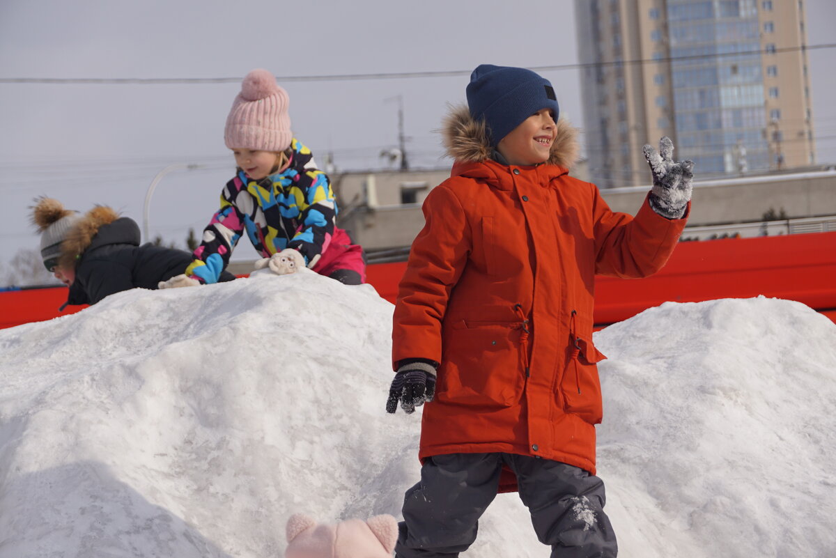 На весенней горке - Наталия Григорьева