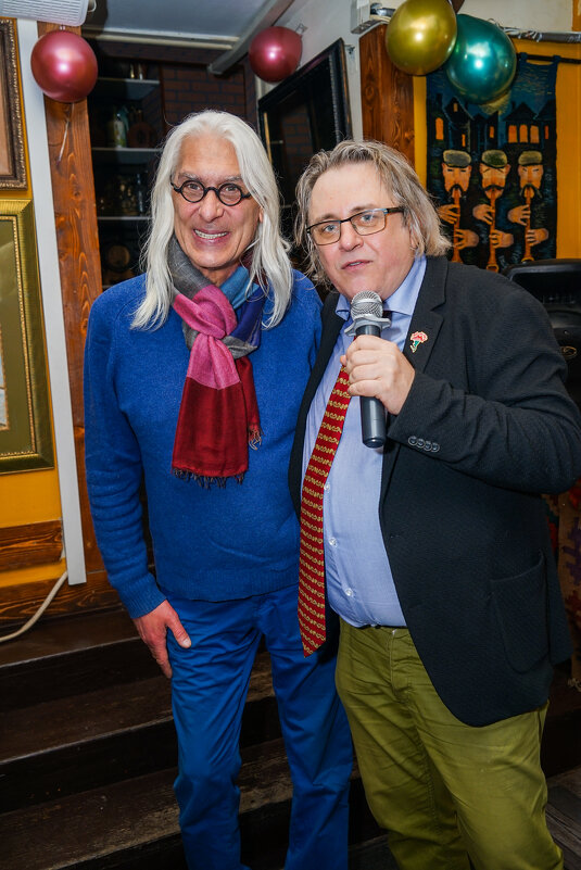 Юбилей Александра Шаганова в Арт-кафе "Зандукели" - Михаил Трофимов