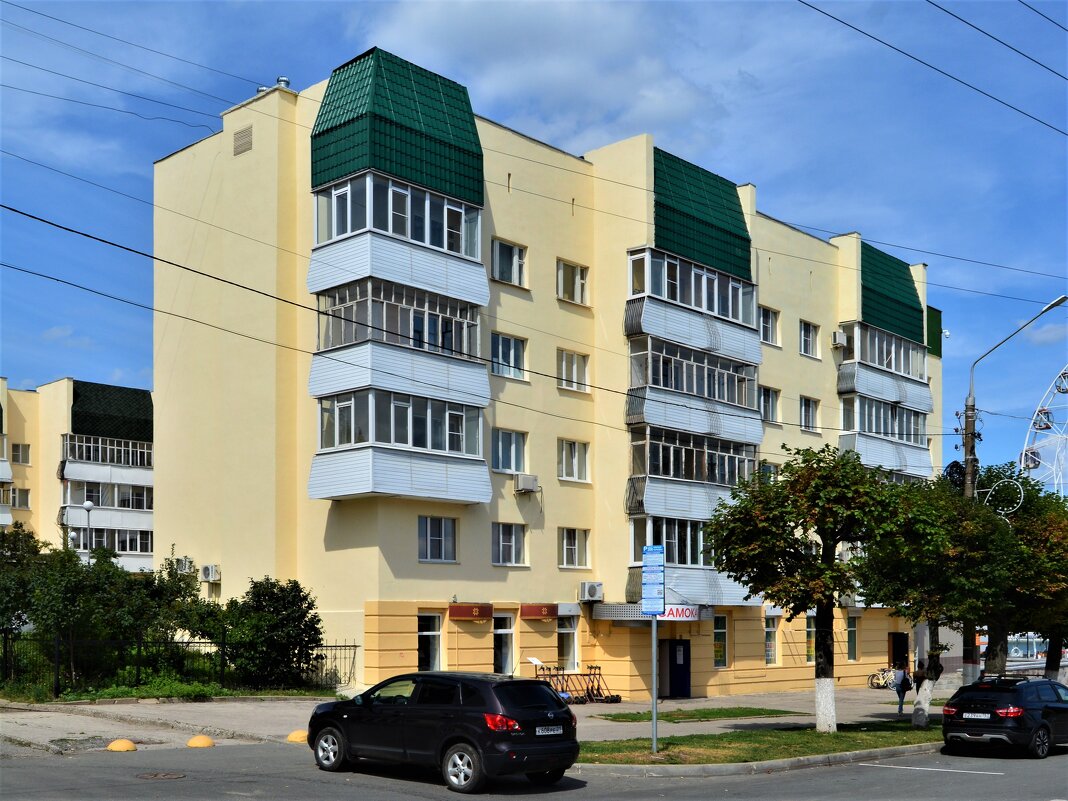 Чебоксары. Дом по Президентскому бульвару 1/15. - Пётр Чернега Чебоксары. Дом по Президентскому бульвару 1/15. - Пётр Чернега