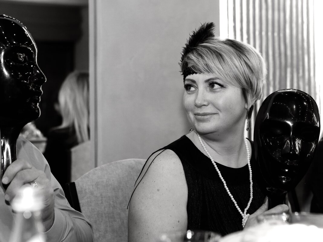 Сейчас как маску одену! - Натали Королева Сейчас как маску одену! - Натали Королева