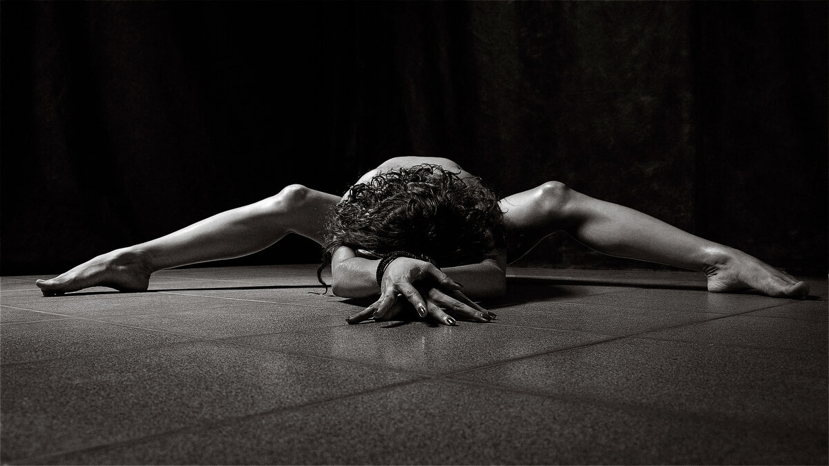 *** - Евгений nibumbum