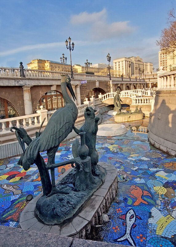 А под фонтанами Неглинка течет - ИРЭН@ . А под фонтанами Неглинка течет - ИРЭН@ .