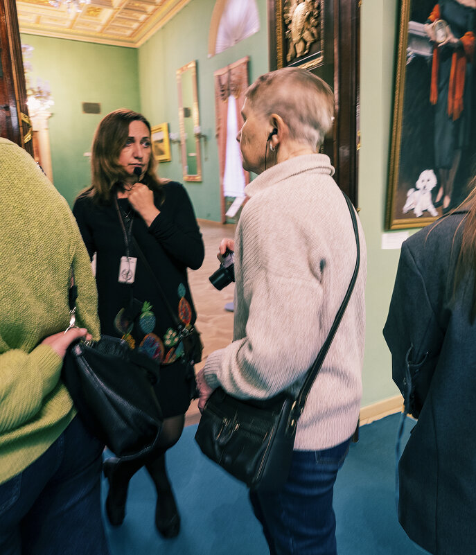 *** - Александр Русинов