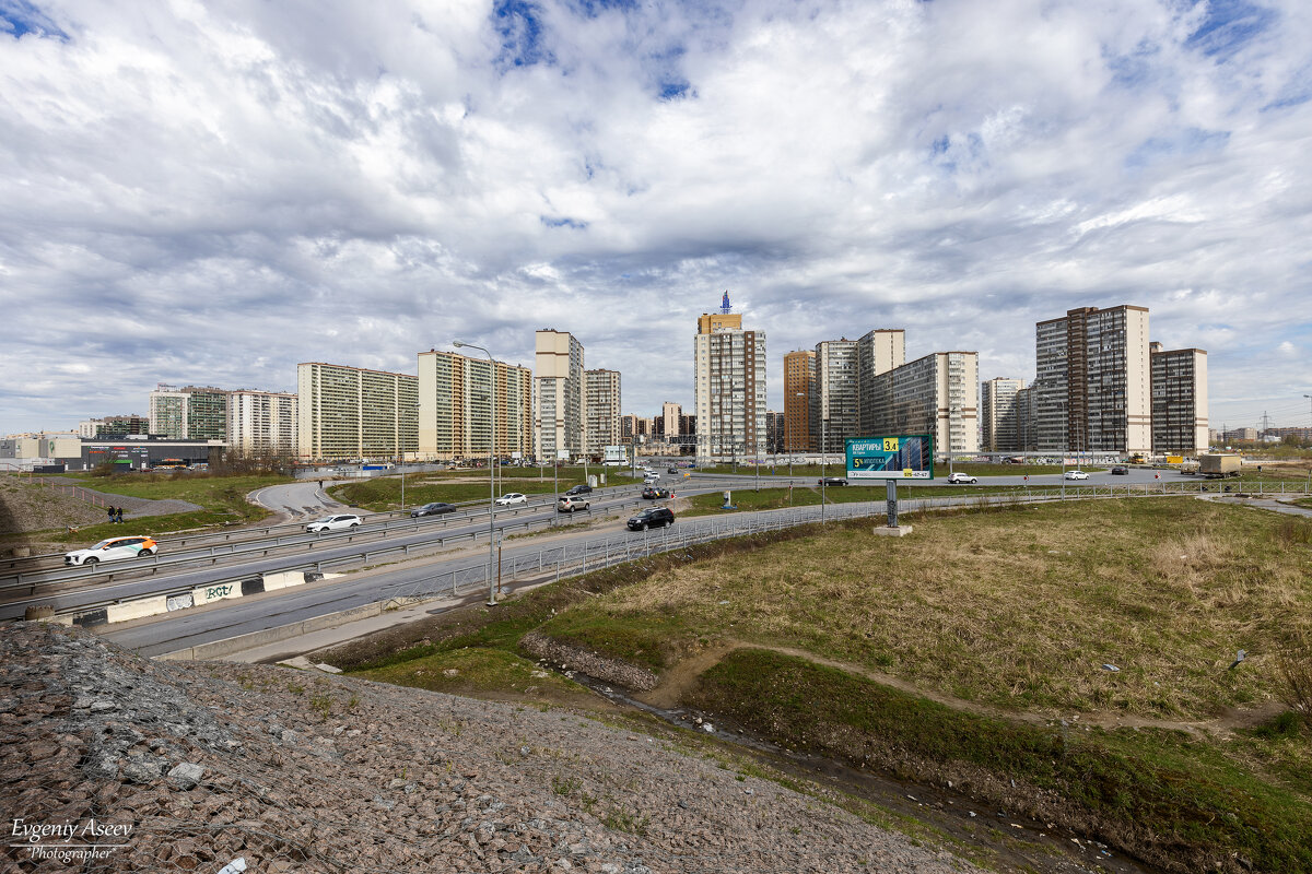А раньше тут были поля... - Евгений 
