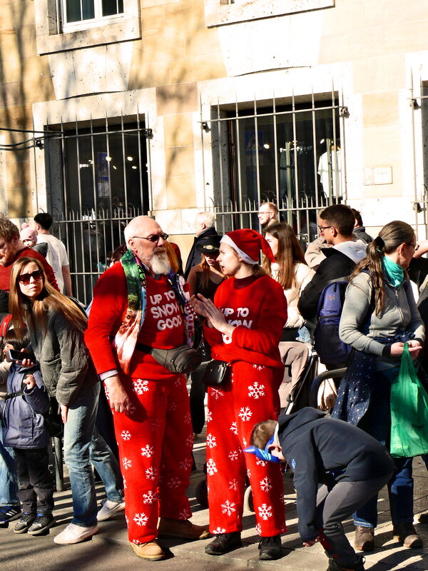 Гости карнавала - 12 - Алексей Кузнецов