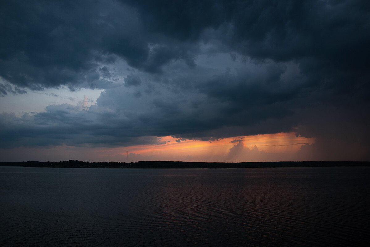 Закат на Волге - Yury Mironov
