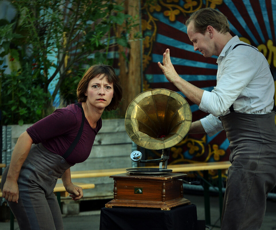 Kira Paas (Германия) и Anders Jensen (Дания) - Dan Berli Kira Paas (Германия) и Anders Jensen (Дания) - Dan Berli