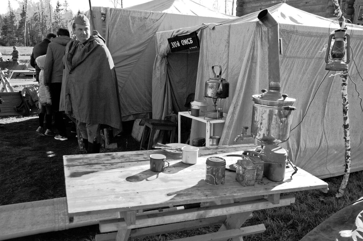 "...а обед по расписанию!" - Борис Бутцев