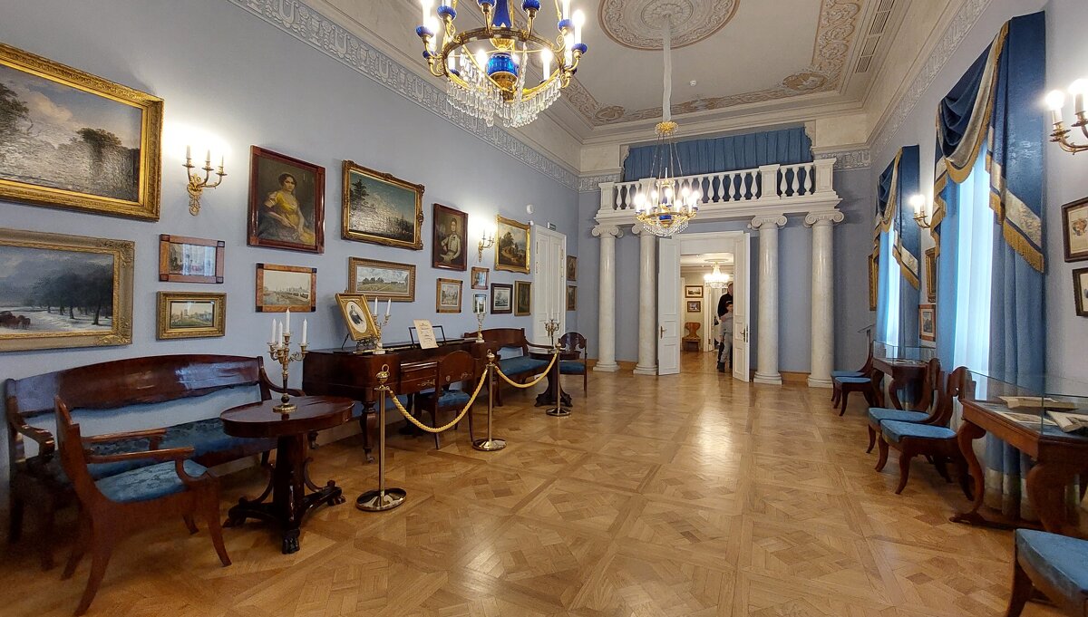Большой зал парадной анфилады - ИРЭН@ . Большой зал парадной анфилады - ИРЭН@ .