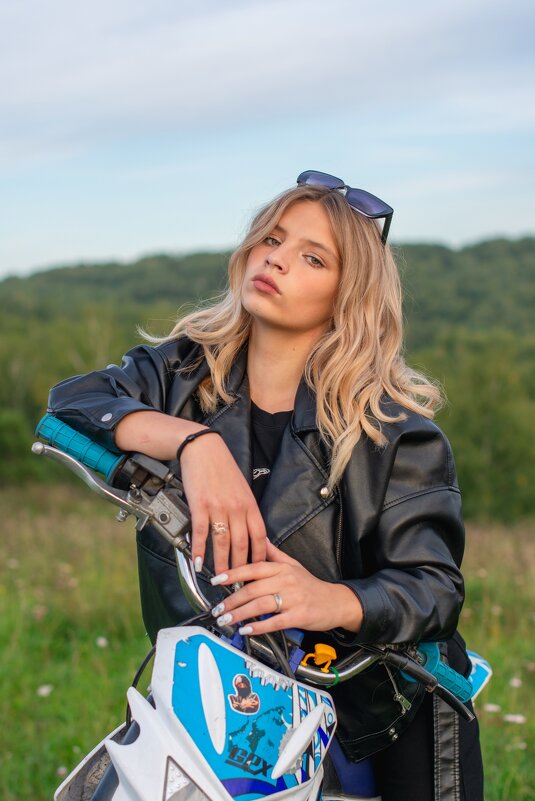 *** - Николай Чекалин