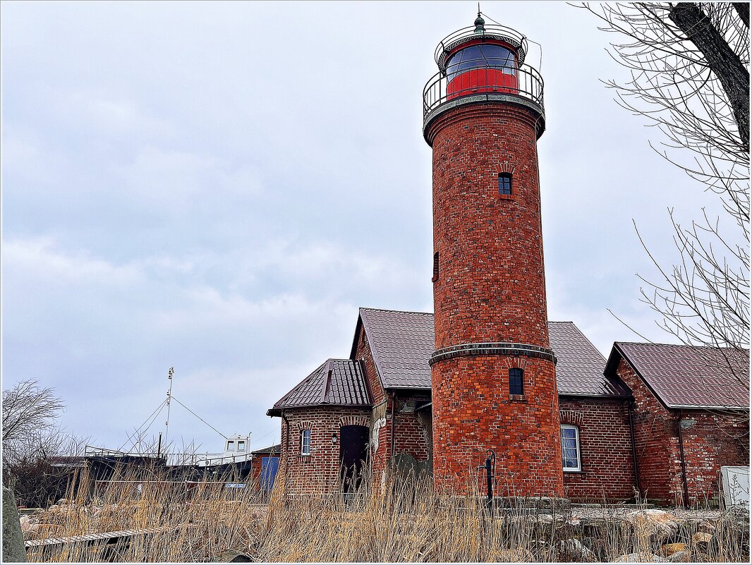 МАЯК. - Валерия Комова