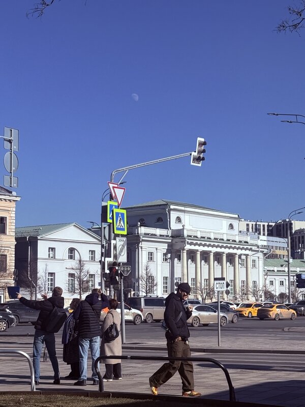 Движение большого города - Iren Brilliance