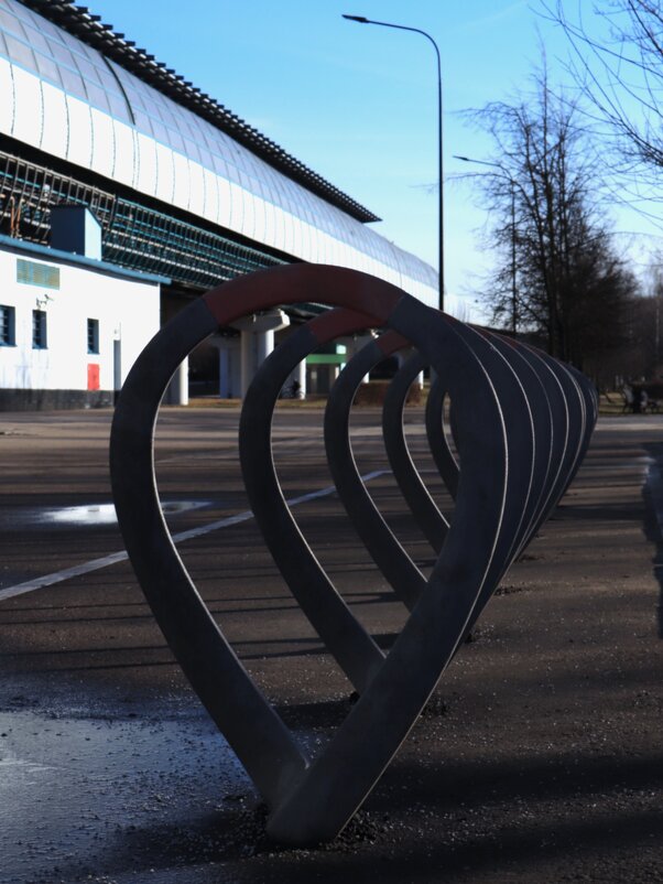 Ну... это велопарковка. - Василий Палий Ну... это велопарковка. - Василий Палий