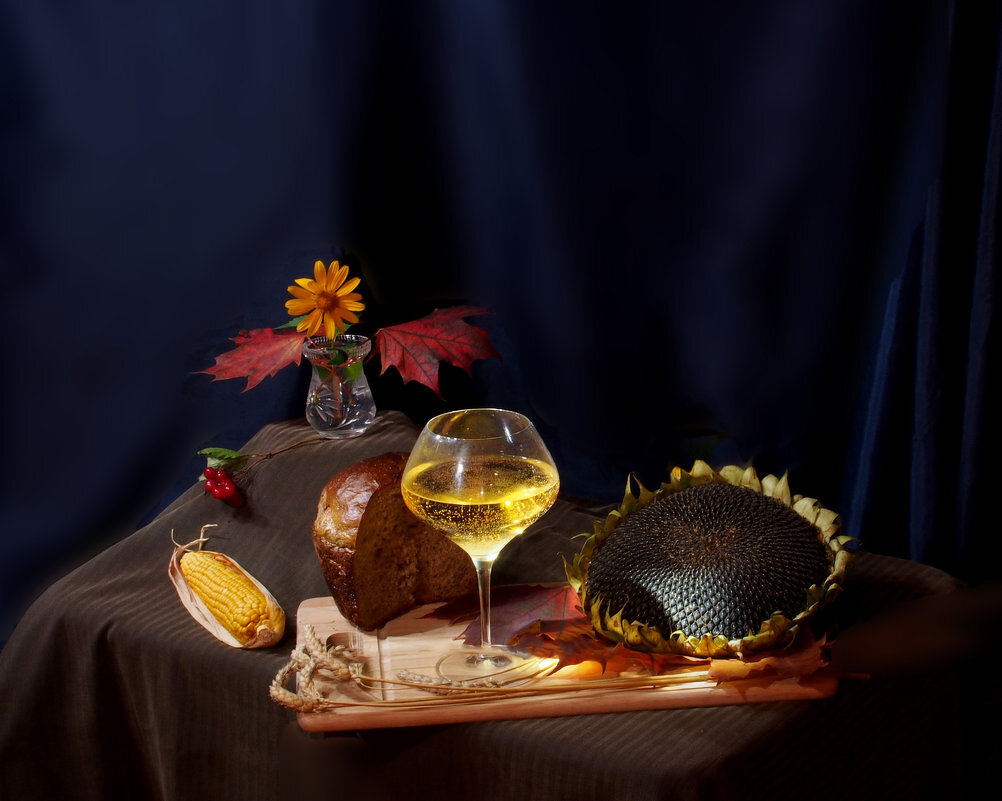 Осенний натюрморт - Евгений Осенний натюрморт - Евгений