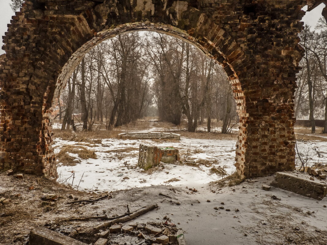 Руины - Наталья Rosenwasser Руины - Наталья Rosenwasser