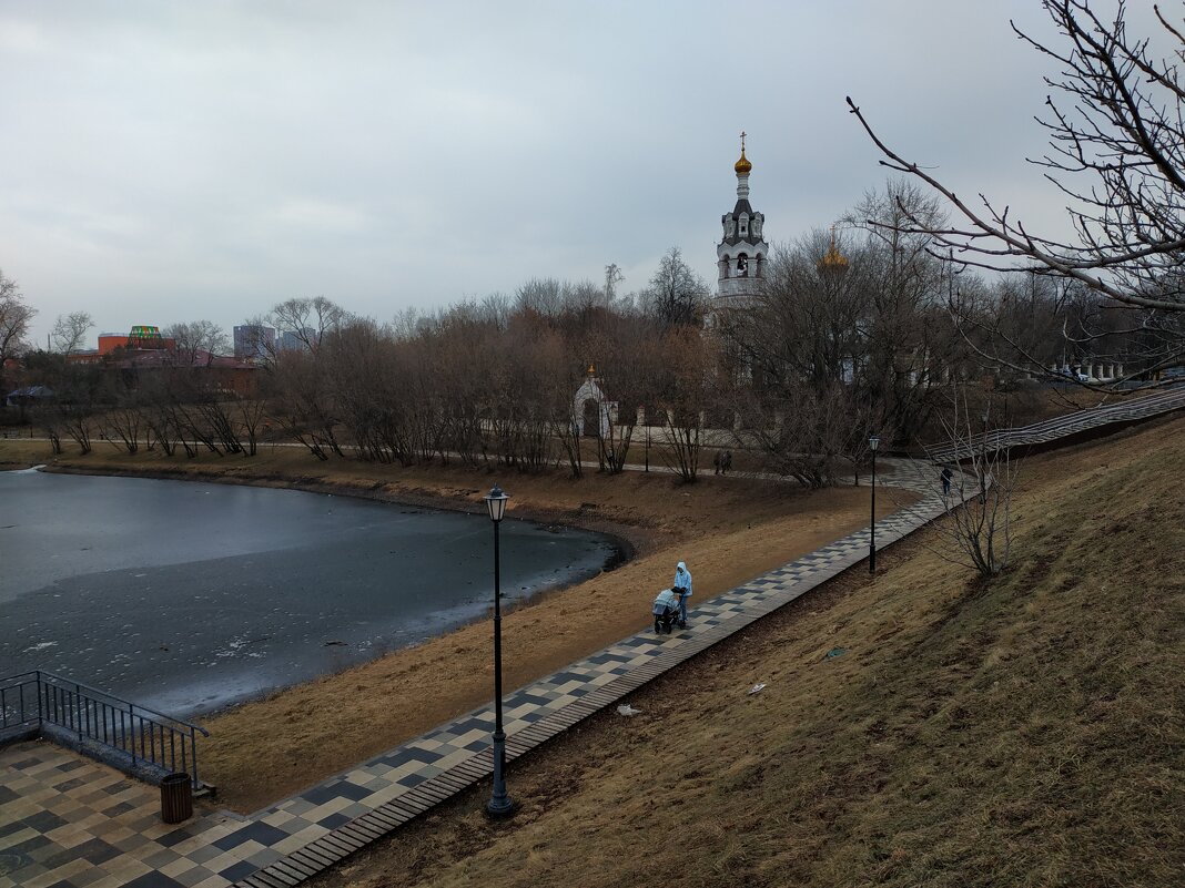 Тема с двумя вариациями - Андрей Лукьянов Тема с двумя вариациями - Андрей Лукьянов