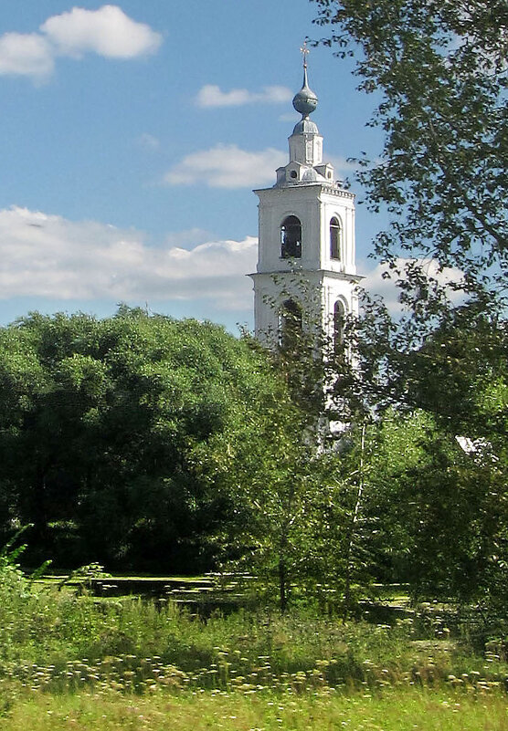 Колокольня церкви Михаила Архангела - Александр Ильчевский 