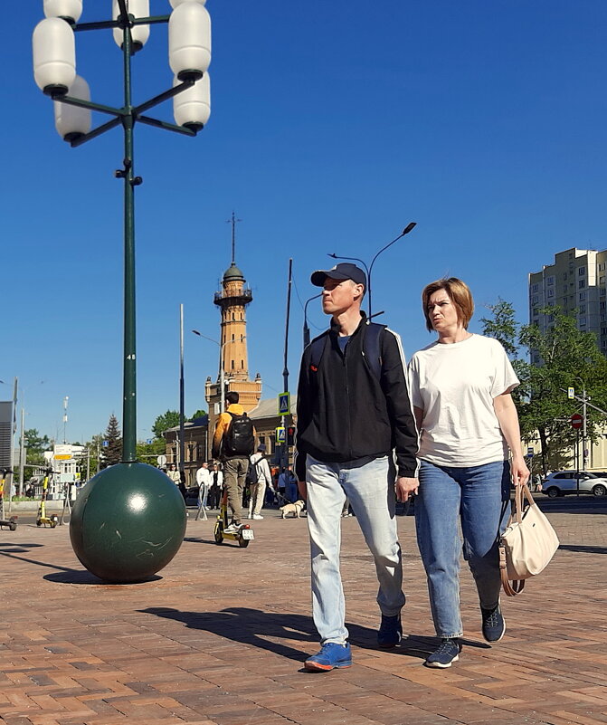 *** - Владимир Захаров