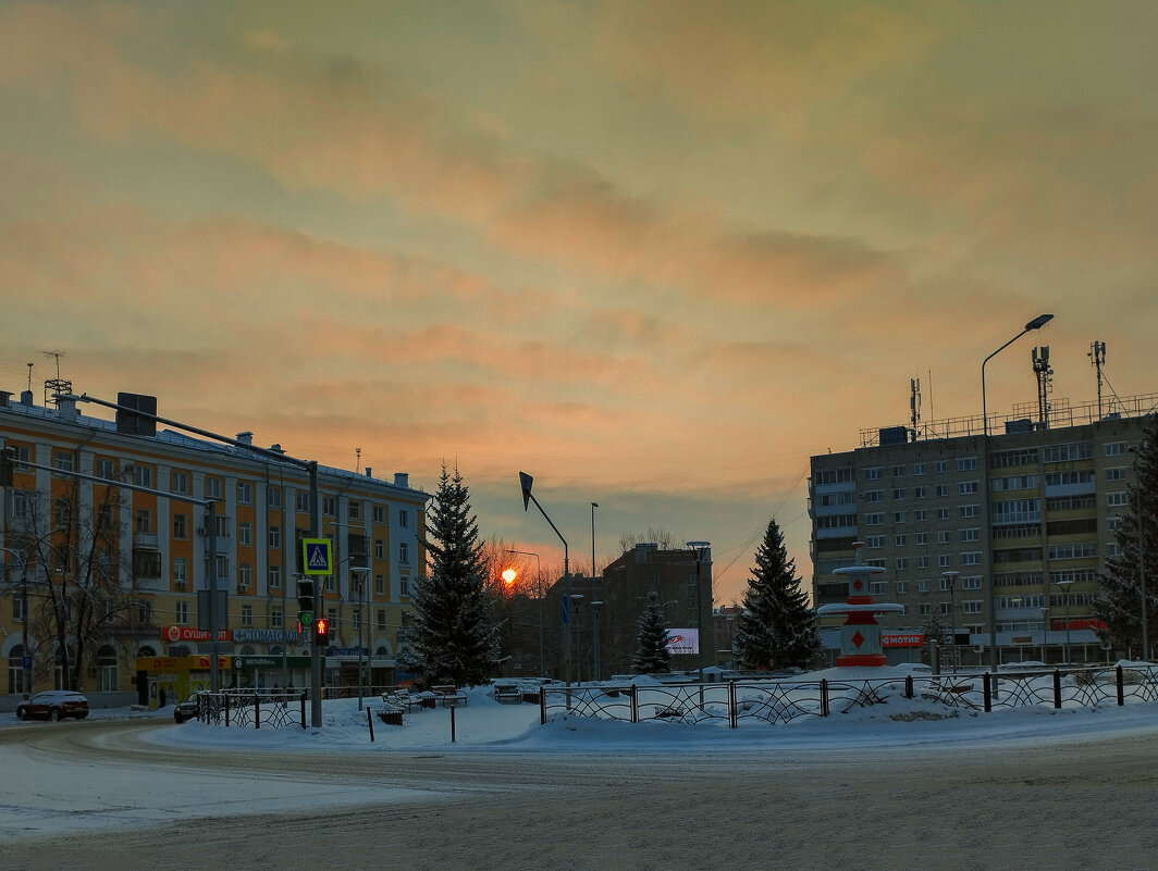 И восходит солнце - Дмитрий Костоусов И восходит солнце - Дмитрий Костоусов