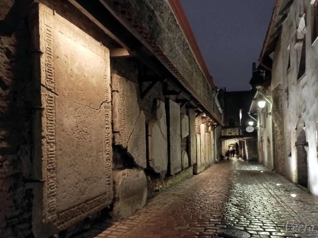 Переулок Катарины (Katariina käik) - Veera V Переулок Катарины (Katariina käik) - Veera V