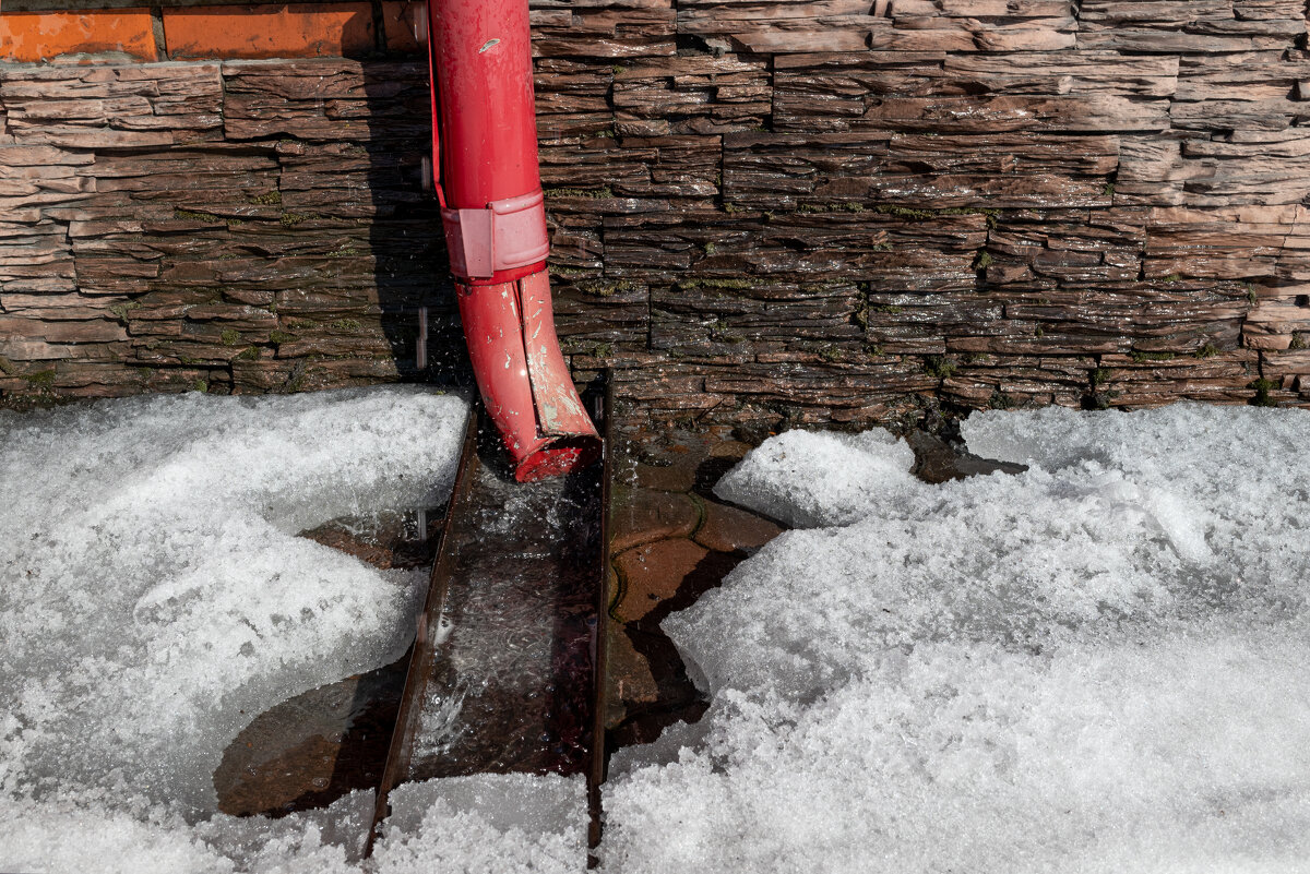 *** - Валерий Михмель 