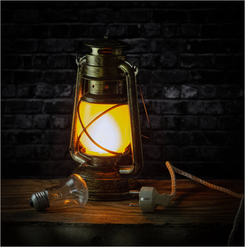 **** - Алексей Мезенцев