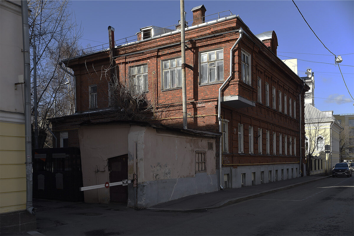 Москва, М.Дровяной пер.3,к.6. Мой любимый дом. - Игорь Олегович Кравченко Москва, М.Дровяной пер.3,к.6. Мой любимый дом. - Игорь Олегович Кравченко