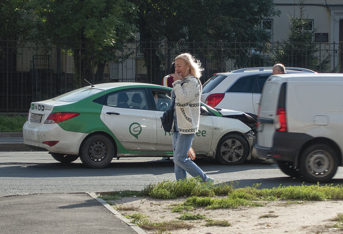 *** - Александр Русинов