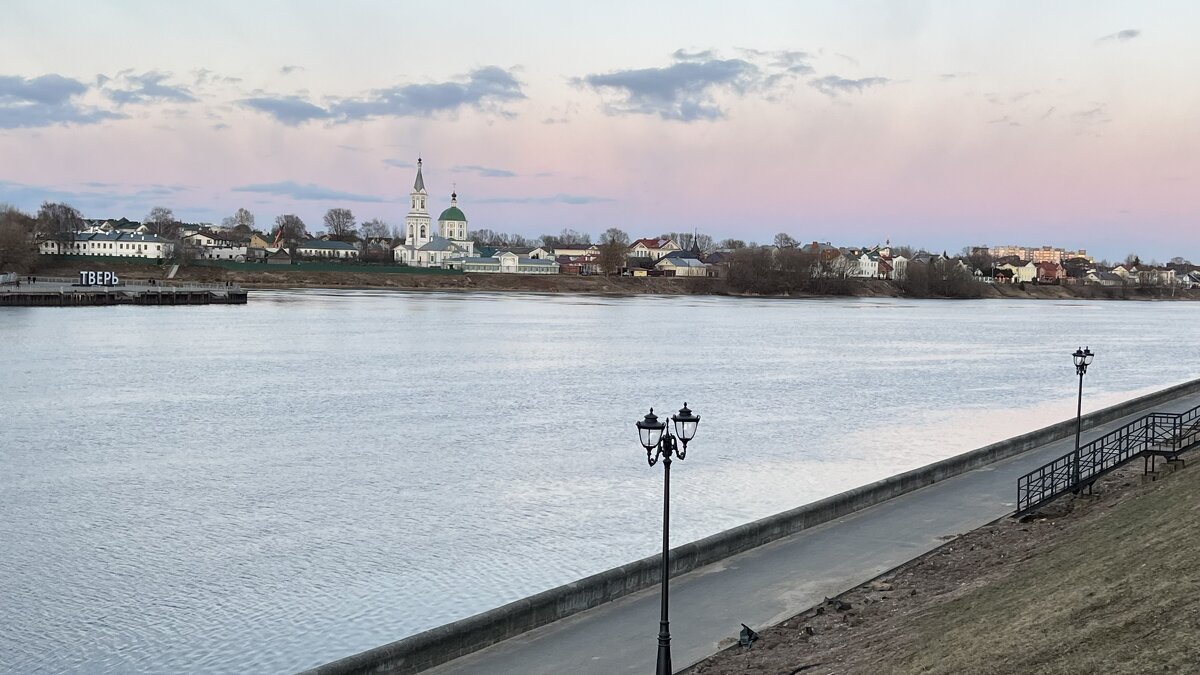 Вид с набережной Степана  Разина. - Olga Oskolkova