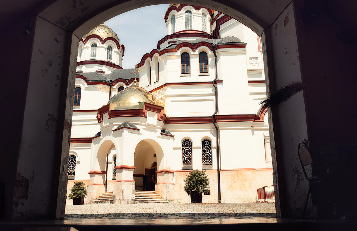 Паперть - Лилия . Паперть - Лилия .