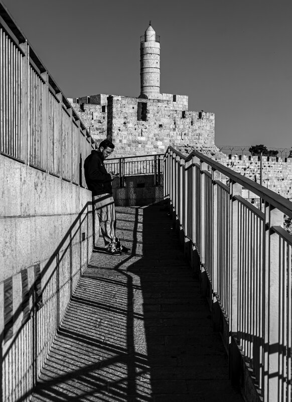 Недалеко от башни Давида - Eugene * Недалеко от башни Давида - Eugene *