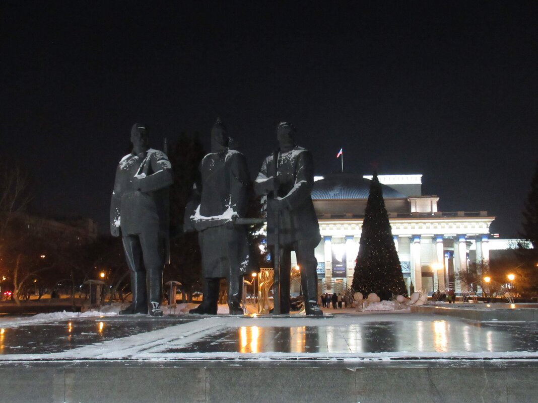 Фигуры Революции - Андрей Макурин