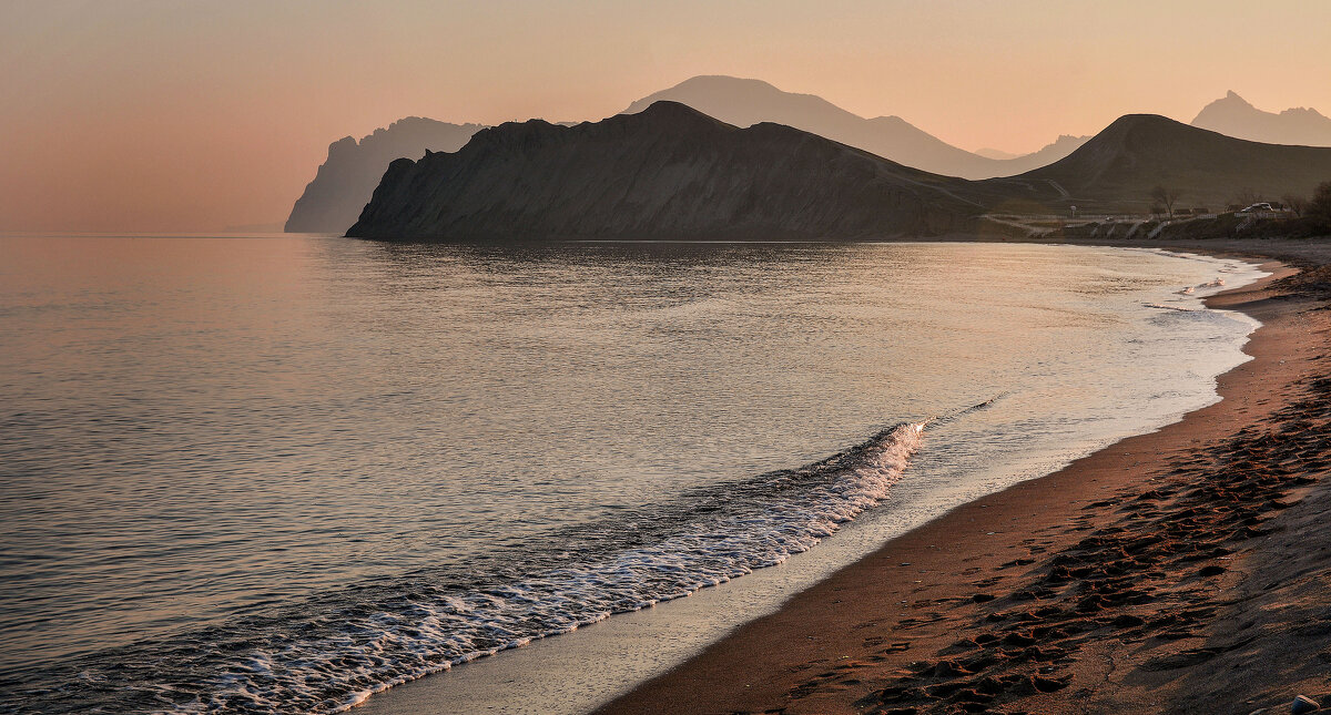 Тихая бухта. - Сергей Воротников Тихая бухта. - Сергей Воротников
