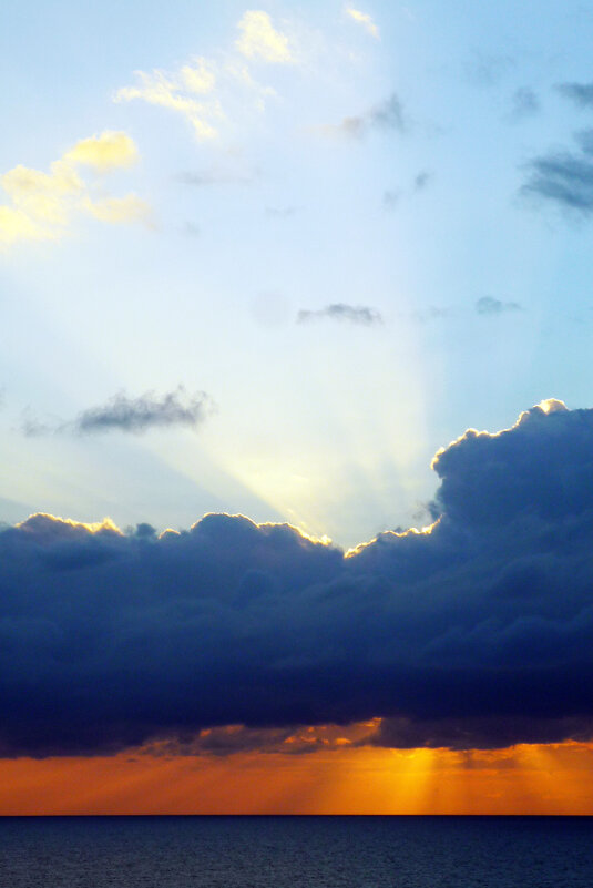 Закат над океаном - Ирина Ватолина Закат над океаном - Ирина Ватолина