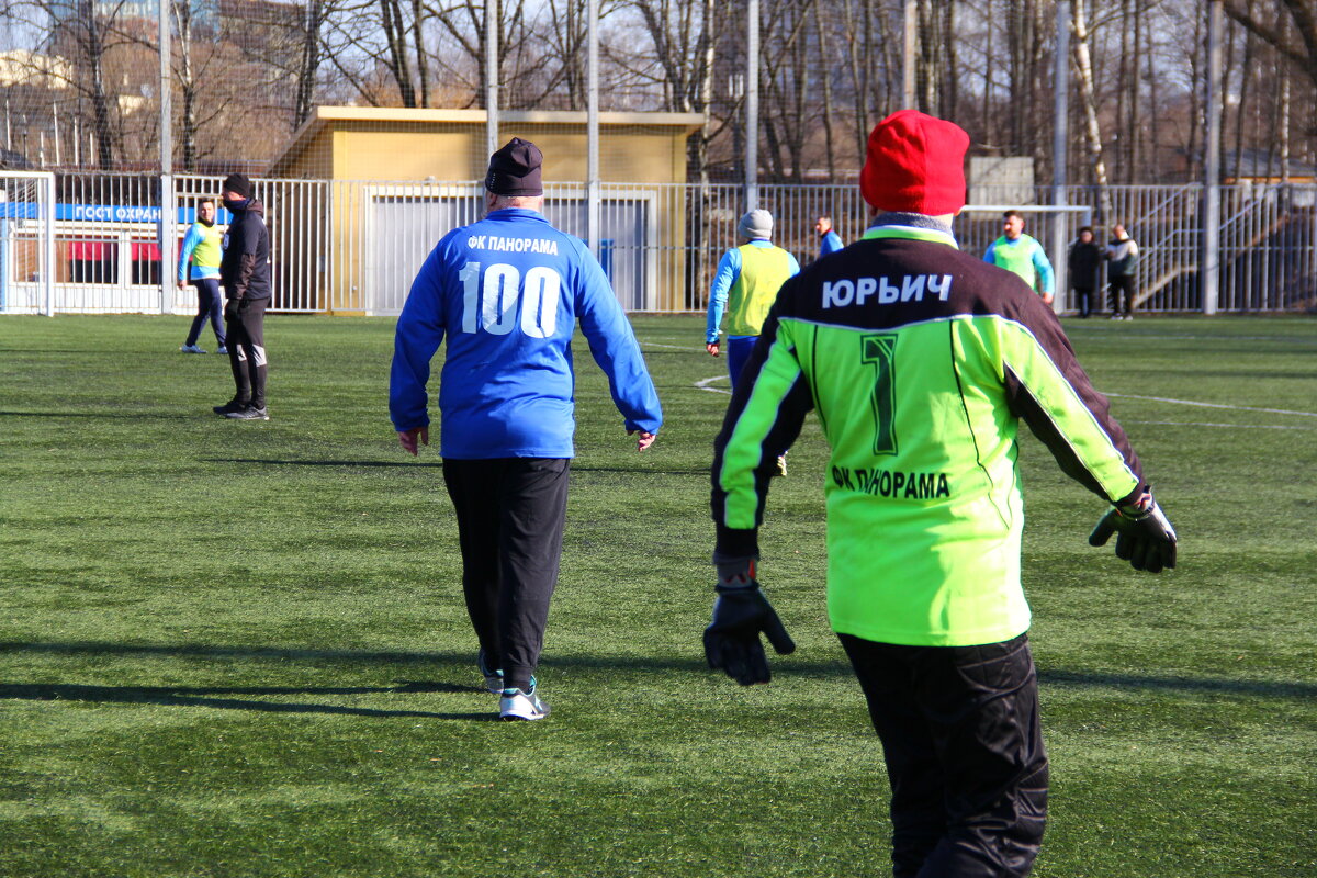 Просто Юрьич. Вратарь ФК «Панорама» ЛФЛ САО - Екатерина Шурыгина Просто Юрьич. Вратарь ФК «Панорама» ЛФЛ САО - Екатерина Шурыгина