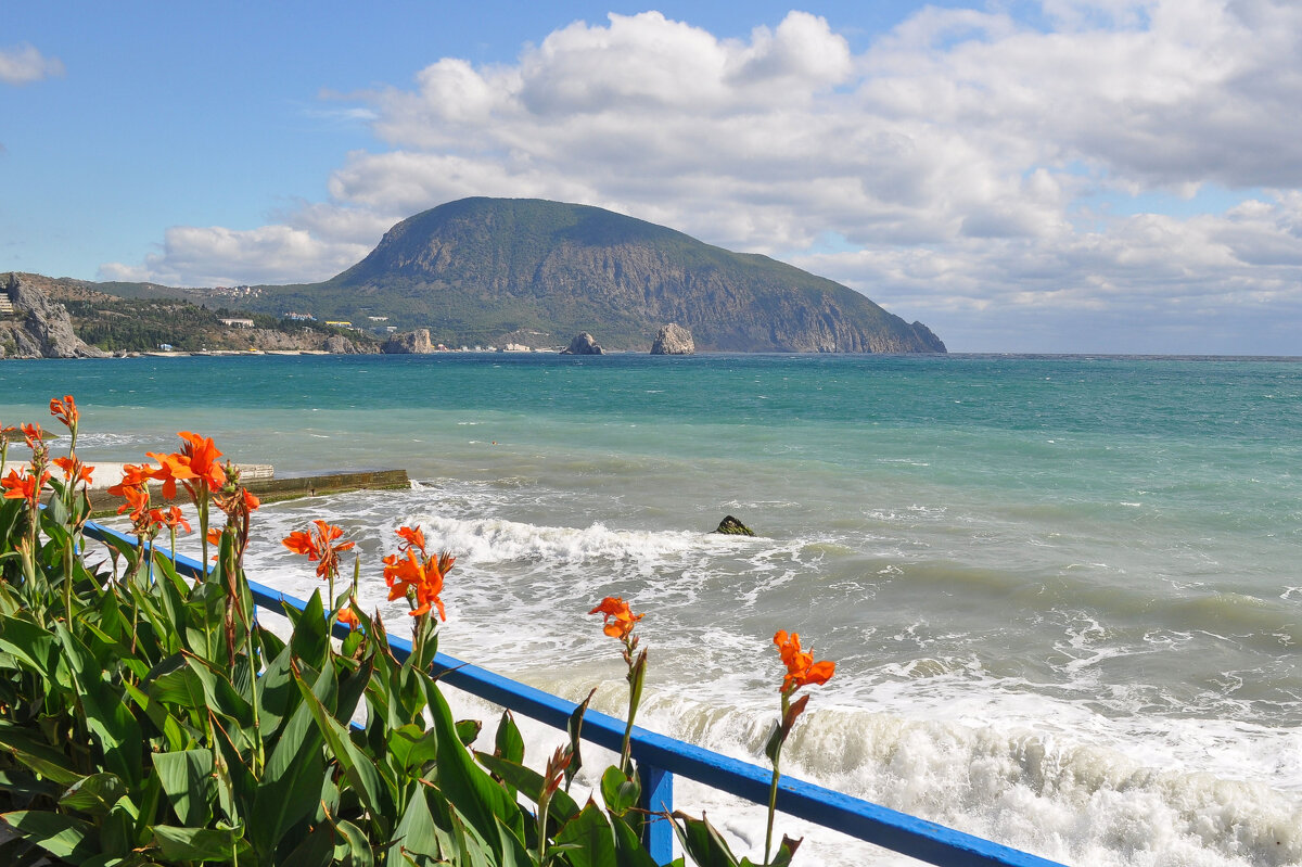 Крым Гурзуф гора Медведь (Аю-Даг) - Татьяна Машошина Крым Гурзуф гора Медведь (Аю-Даг) - Татьяна Машошина