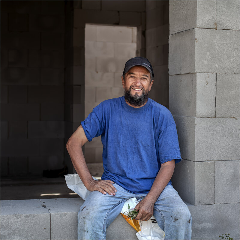 * - Александр Лисовский