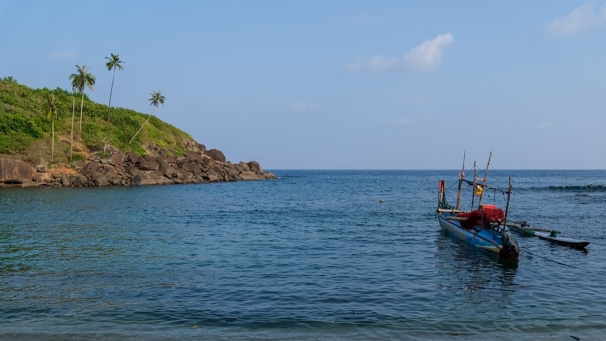 Рыбацкая лодка - Dmitry i Mary S