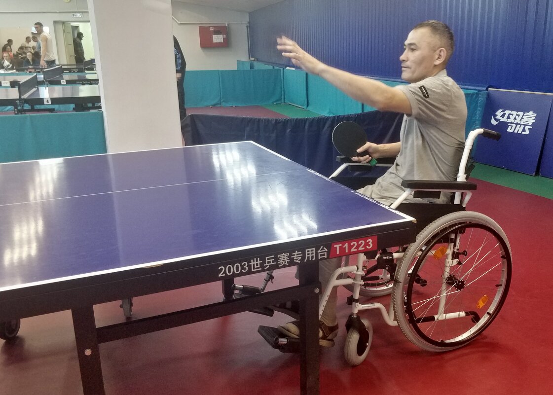 Игра... - Андрей Хлопонин Игра... - Андрей Хлопонин