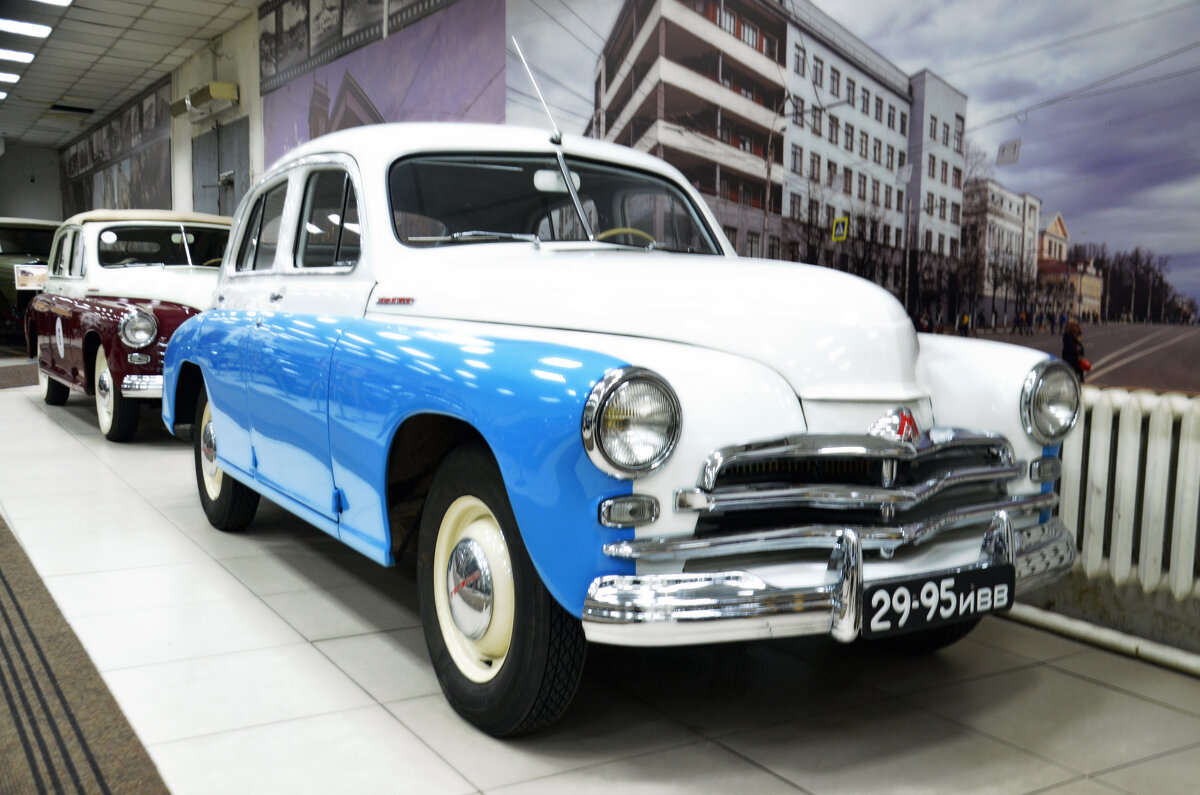 ГАЗ М-20 «Побе́да» - Сергей М ГАЗ М-20 «Побе́да» - Сергей М