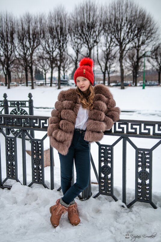 Красная Шапочка - Евгений Ермаков Красная Шапочка - Евгений Ермаков