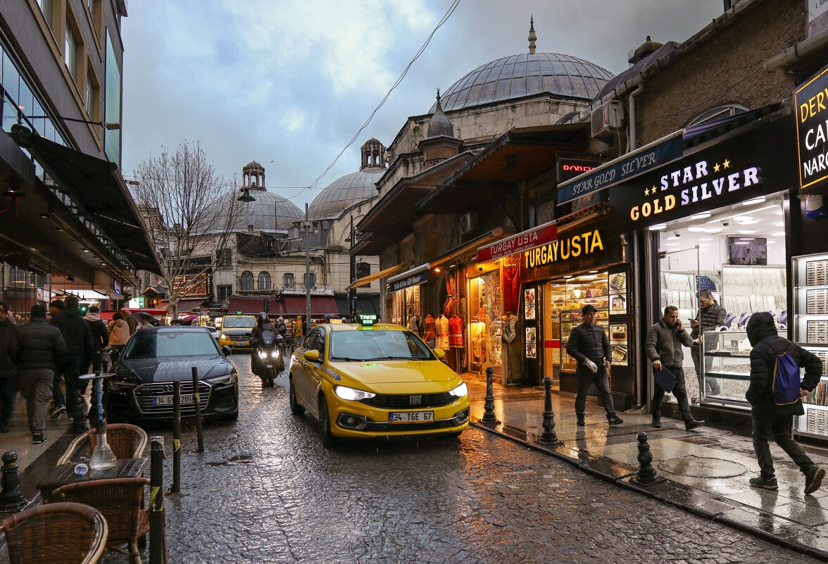 По мокрым улицам - skijumper Иванов По мокрым улицам - skijumper Иванов