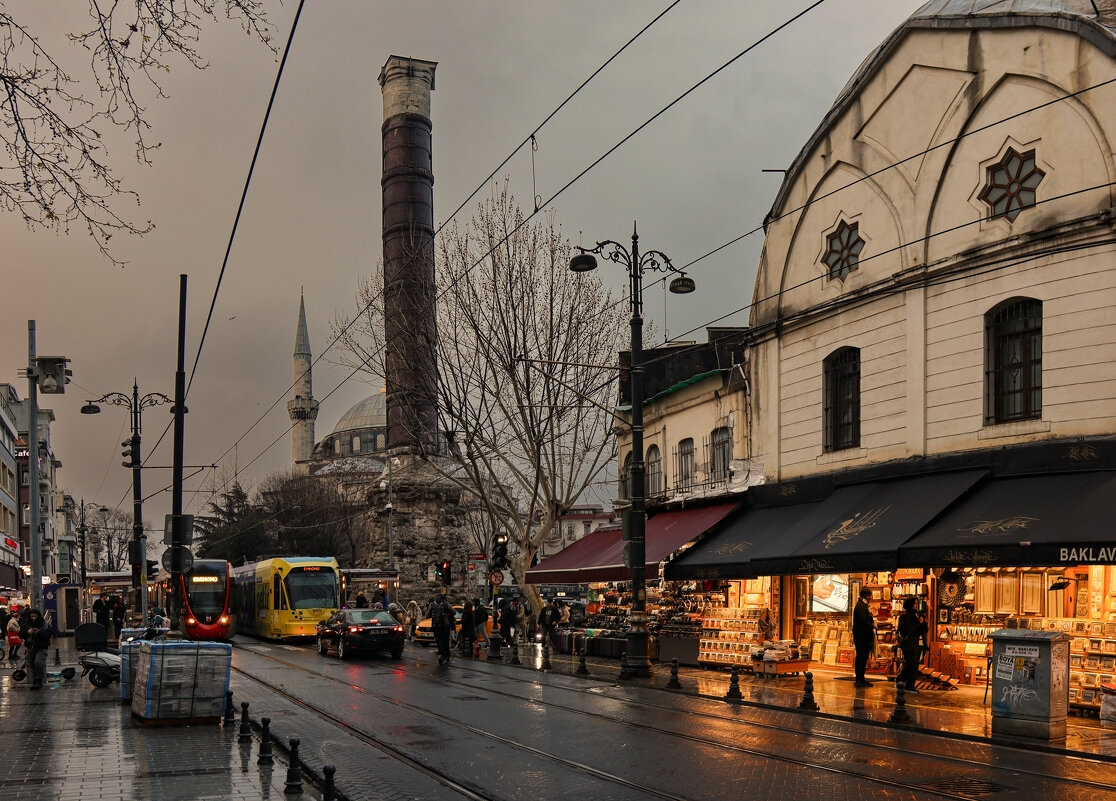 Пло́щадь Чемберлита́ш - skijumper Иванов Пло́щадь Чемберлита́ш - skijumper Иванов