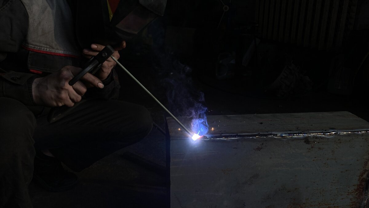 "работы всякие нужны" - Иннокентий Авдонин