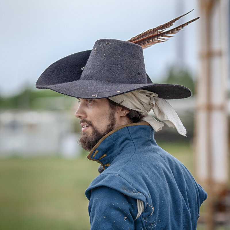 * - Александр Лисовский