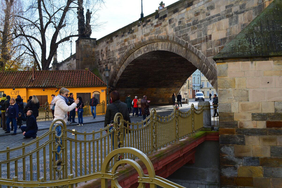 П - Андрей Л. В. П - Андрей Л. В.