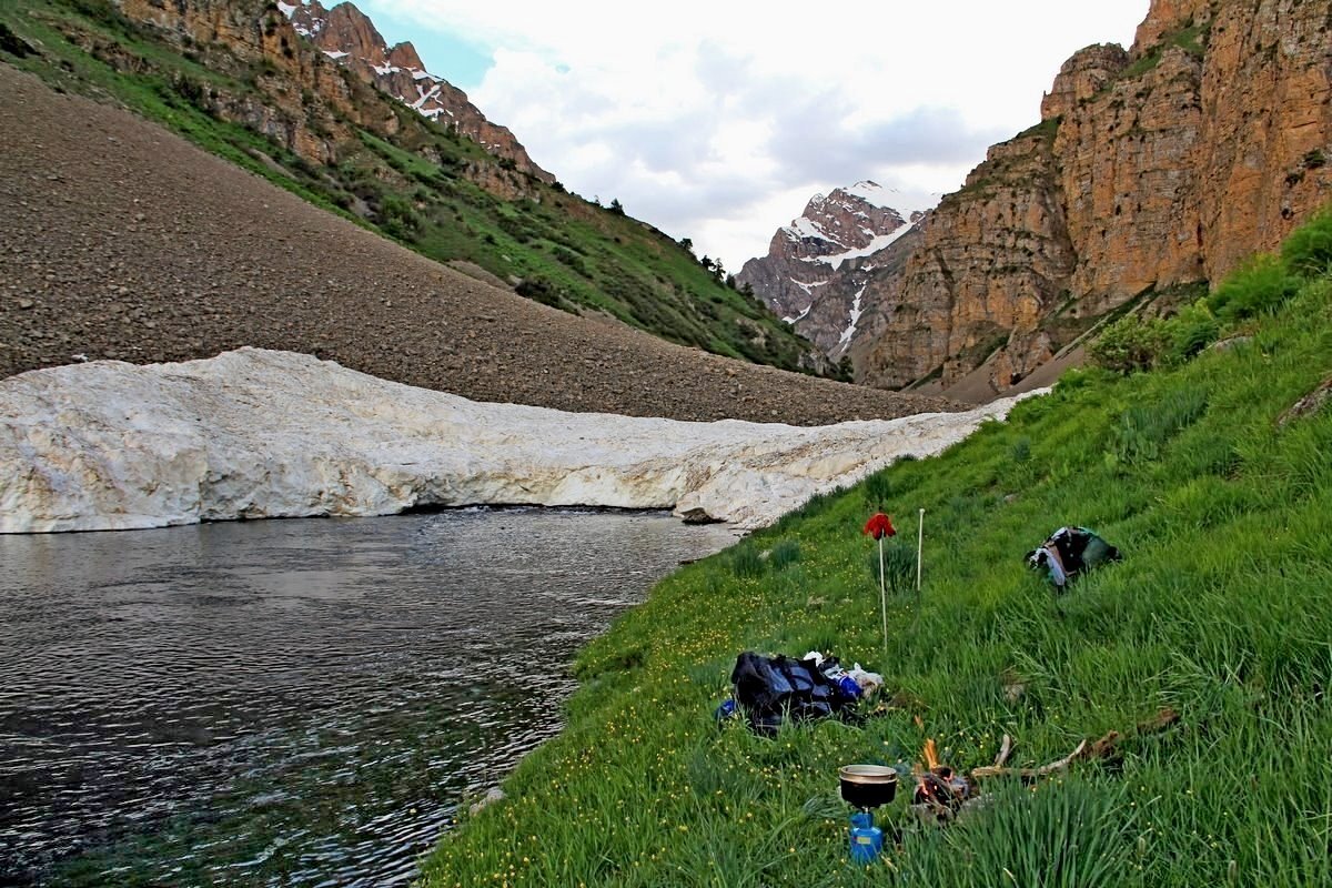 ГОРНАЯ ПРОГУЛКА. - Виктор Осипчук