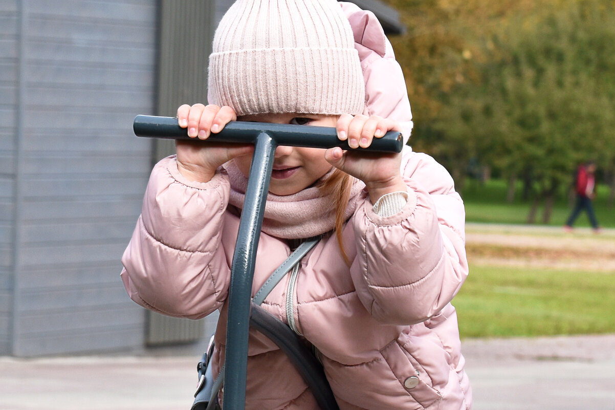 Надёжно спряталась. - Валерий Пославский Надёжно спряталась. - Валерий Пославский