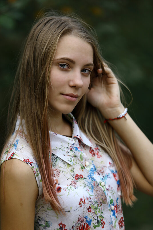 *** - Сергей Удовенко