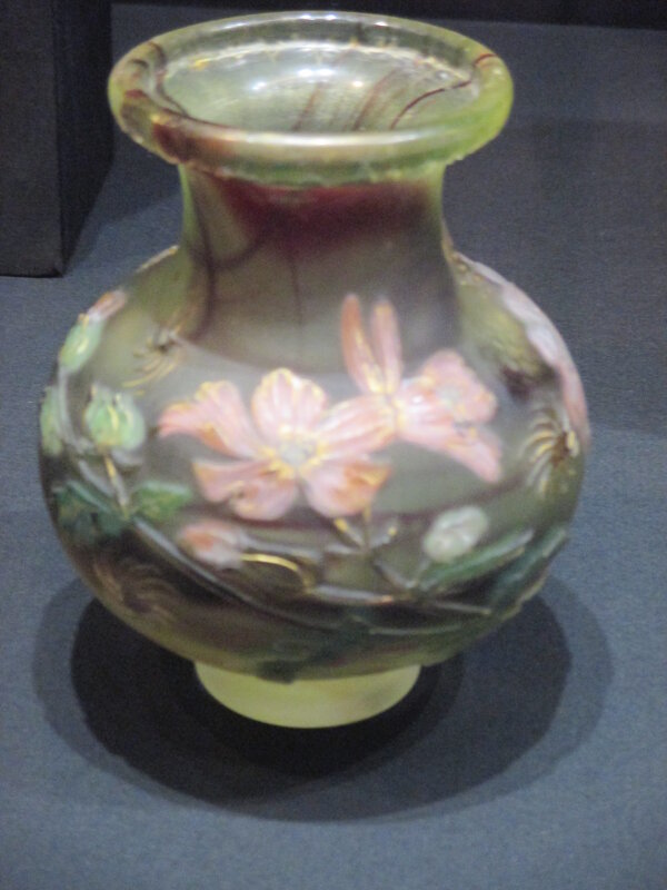 Ваза с изображение герани - Маера Урусова